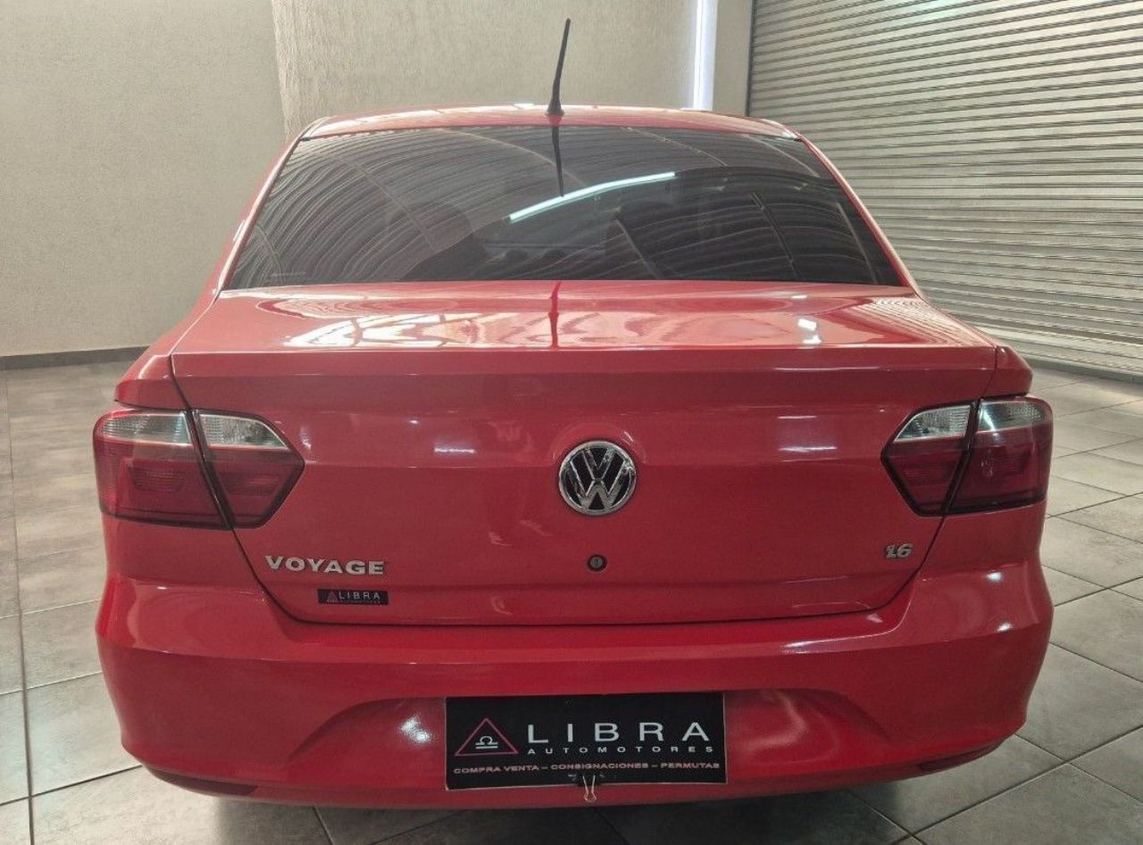 Volkswagen Voyage Usado Financiado en Mendoza, deRuedas