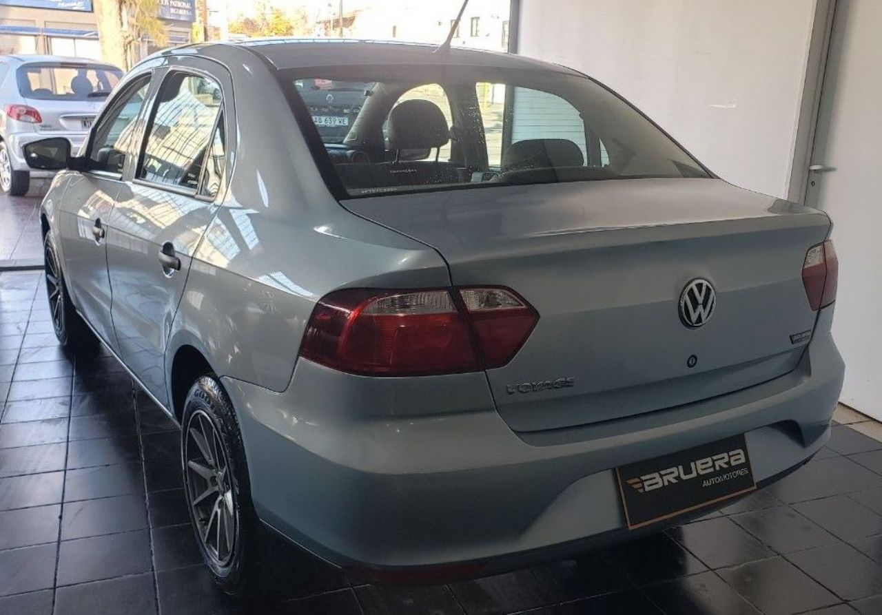Volkswagen Voyage Usado Financiado en Mendoza, deRuedas