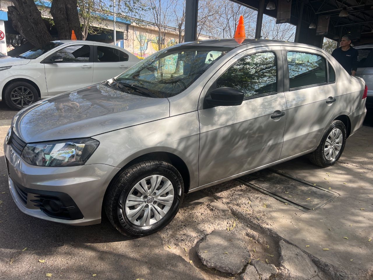 Volkswagen Voyage Usado Financiado en Mendoza, deRuedas