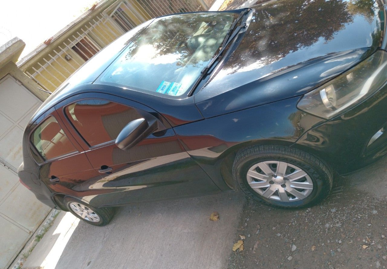 Volkswagen Voyage Usado en Mendoza, deRuedas