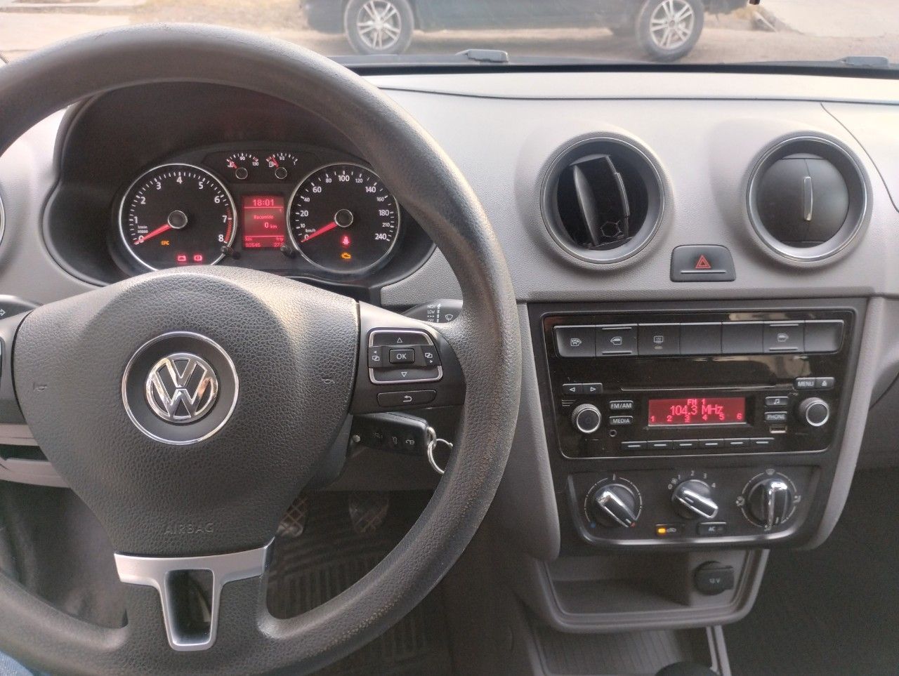Volkswagen Voyage Usado en San Juan, deRuedas