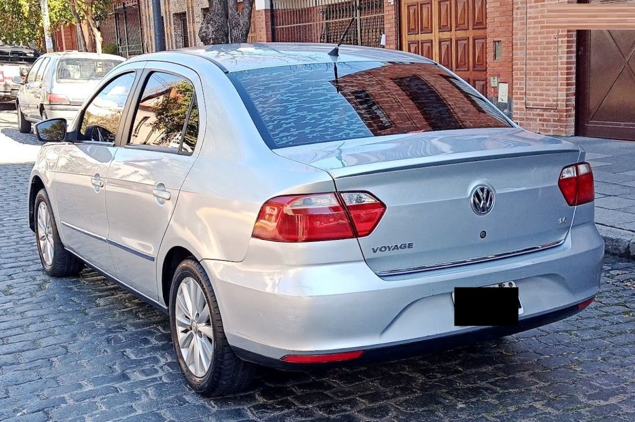 Volkswagen Voyage Usado en Buenos Aires, deRuedas