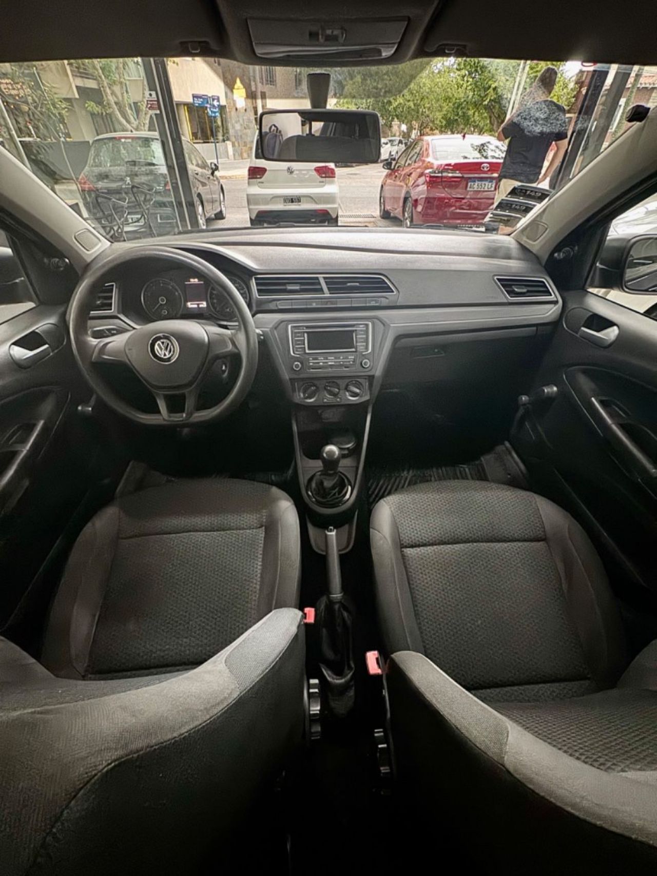 Volkswagen Voyage Usado en Mendoza, deRuedas