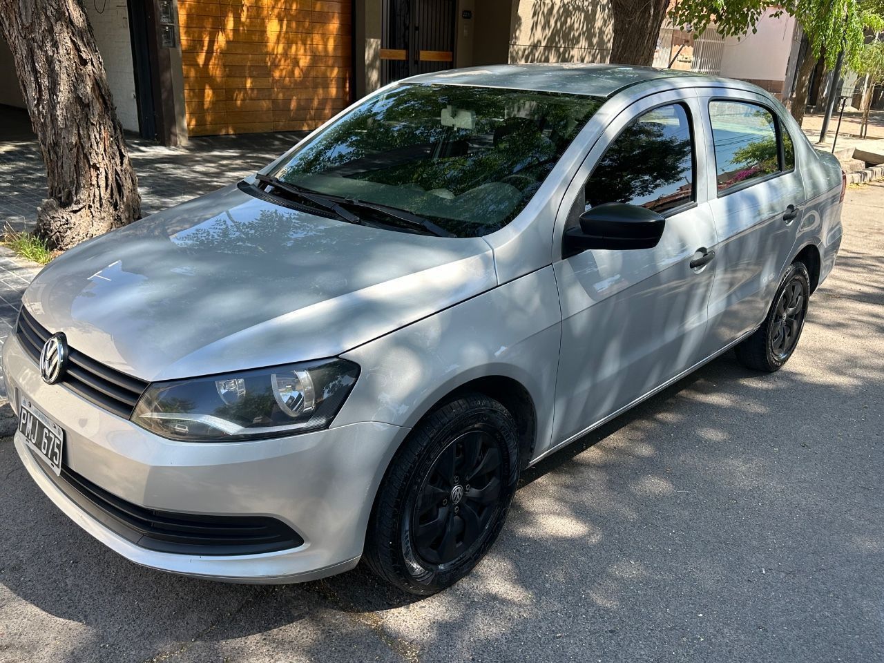 Volkswagen Voyage Usado en Mendoza, deRuedas