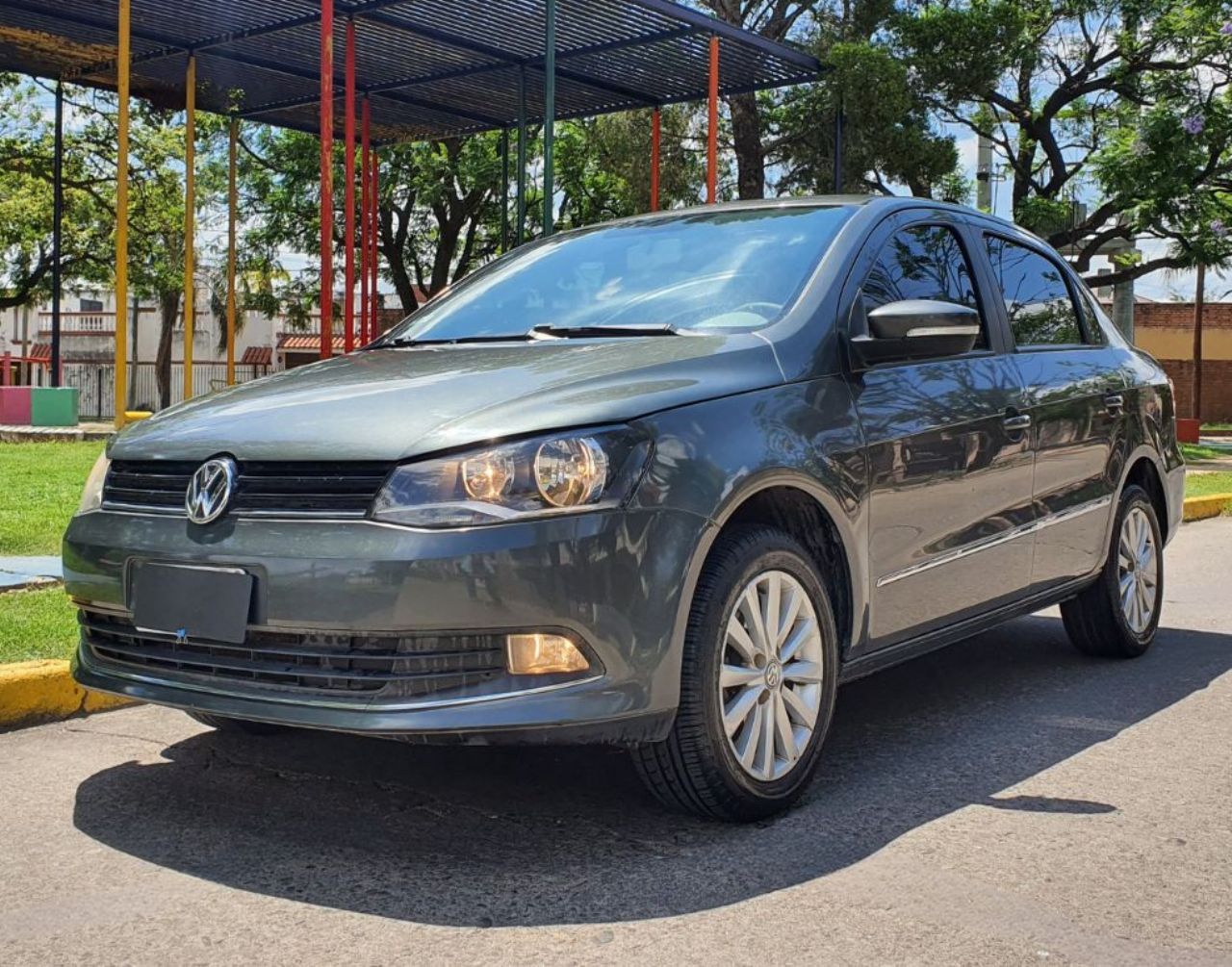 Volkswagen Voyage Usado Financiado en Córdoba, deRuedas