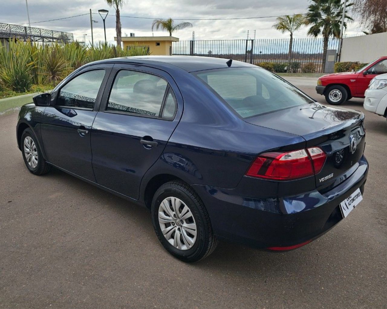 Volkswagen Voyage Usado Financiado en Mendoza, deRuedas