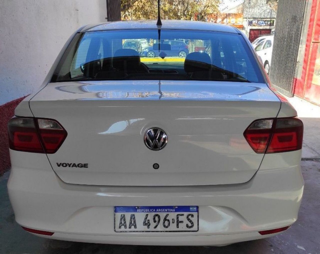 Volkswagen Voyage Usado Financiado en Mendoza, deRuedas