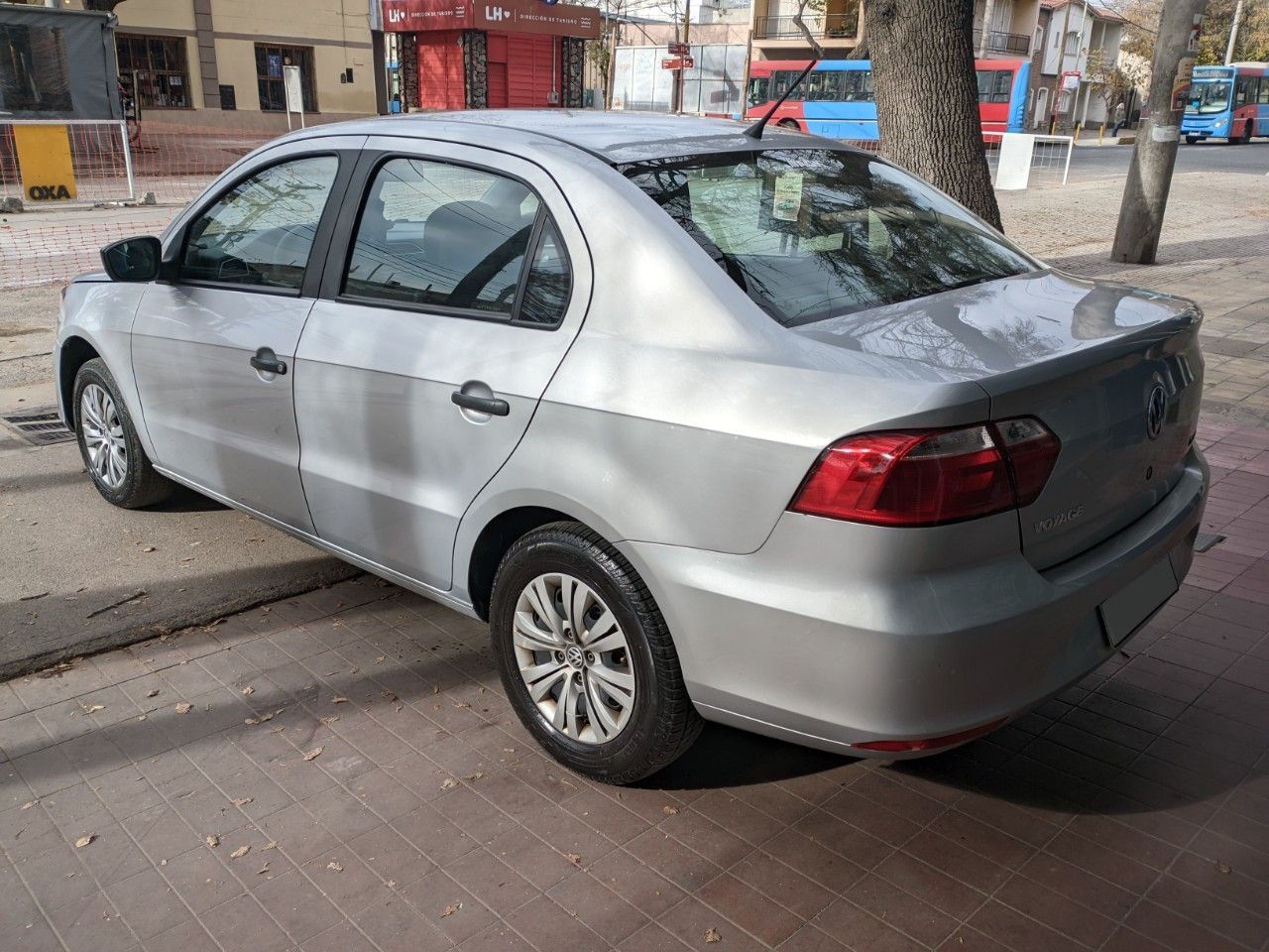 Volkswagen Voyage Usado en Mendoza, deRuedas
