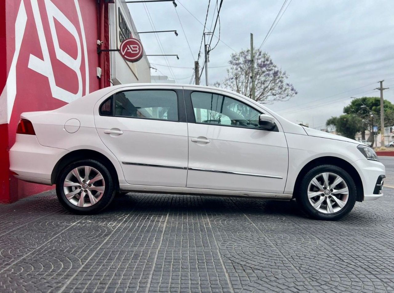 Volkswagen Voyage Usado Financiado en Córdoba, deRuedas