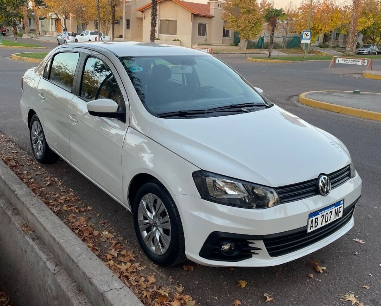 Volkswagen Voyage Usado en Mendoza, deRuedas