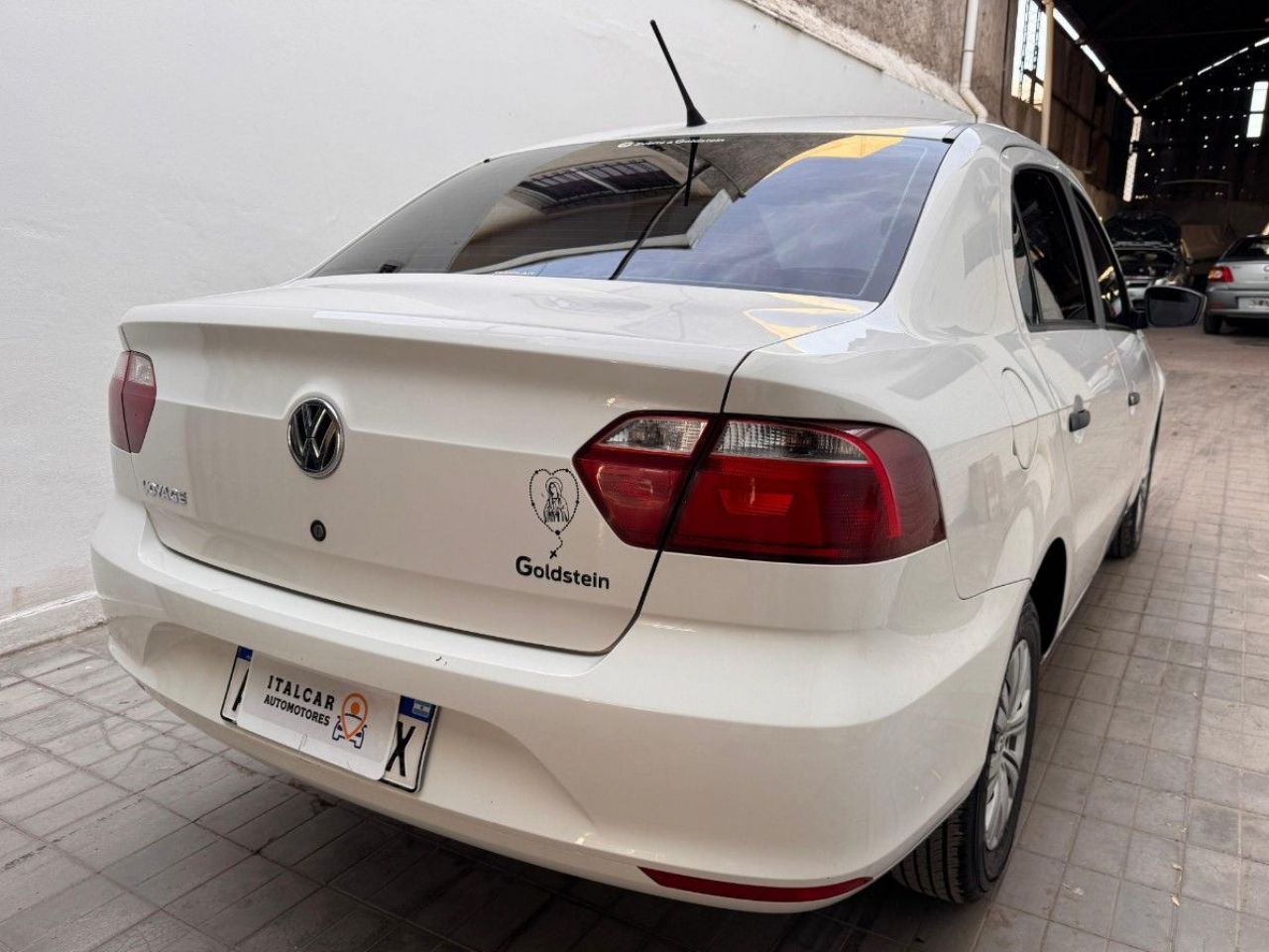 Volkswagen Voyage Usado Financiado en Mendoza, deRuedas