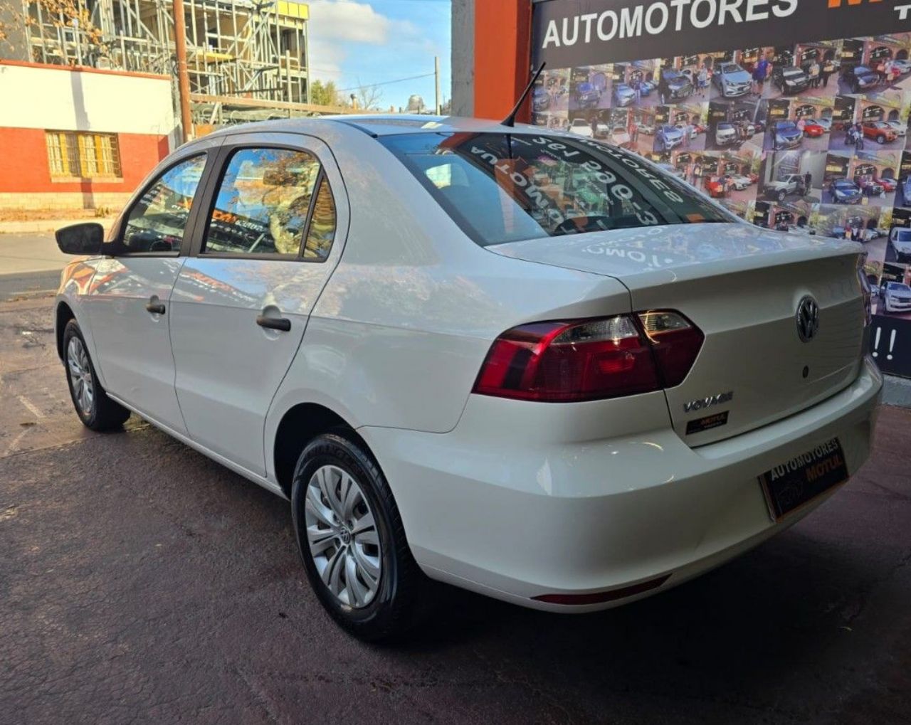 Volkswagen Voyage Usado en Mendoza, deRuedas