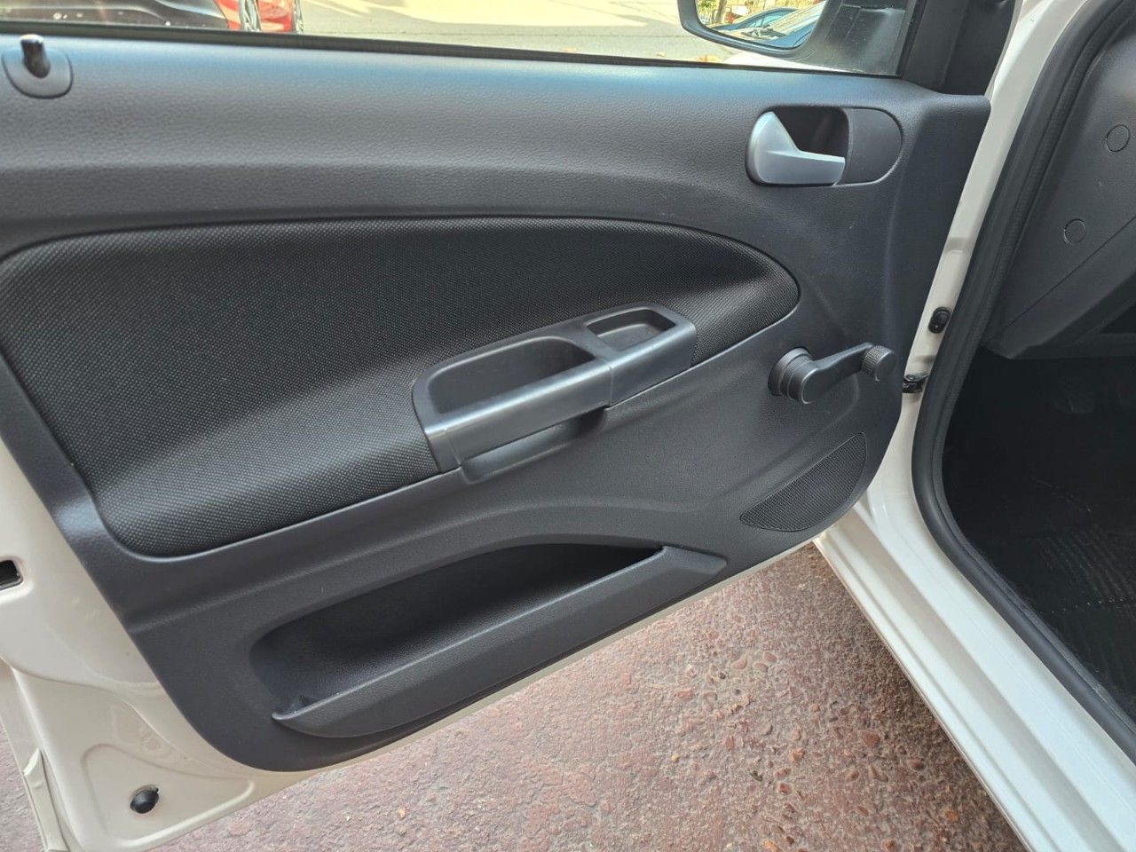Volkswagen Voyage Usado en Mendoza, deRuedas