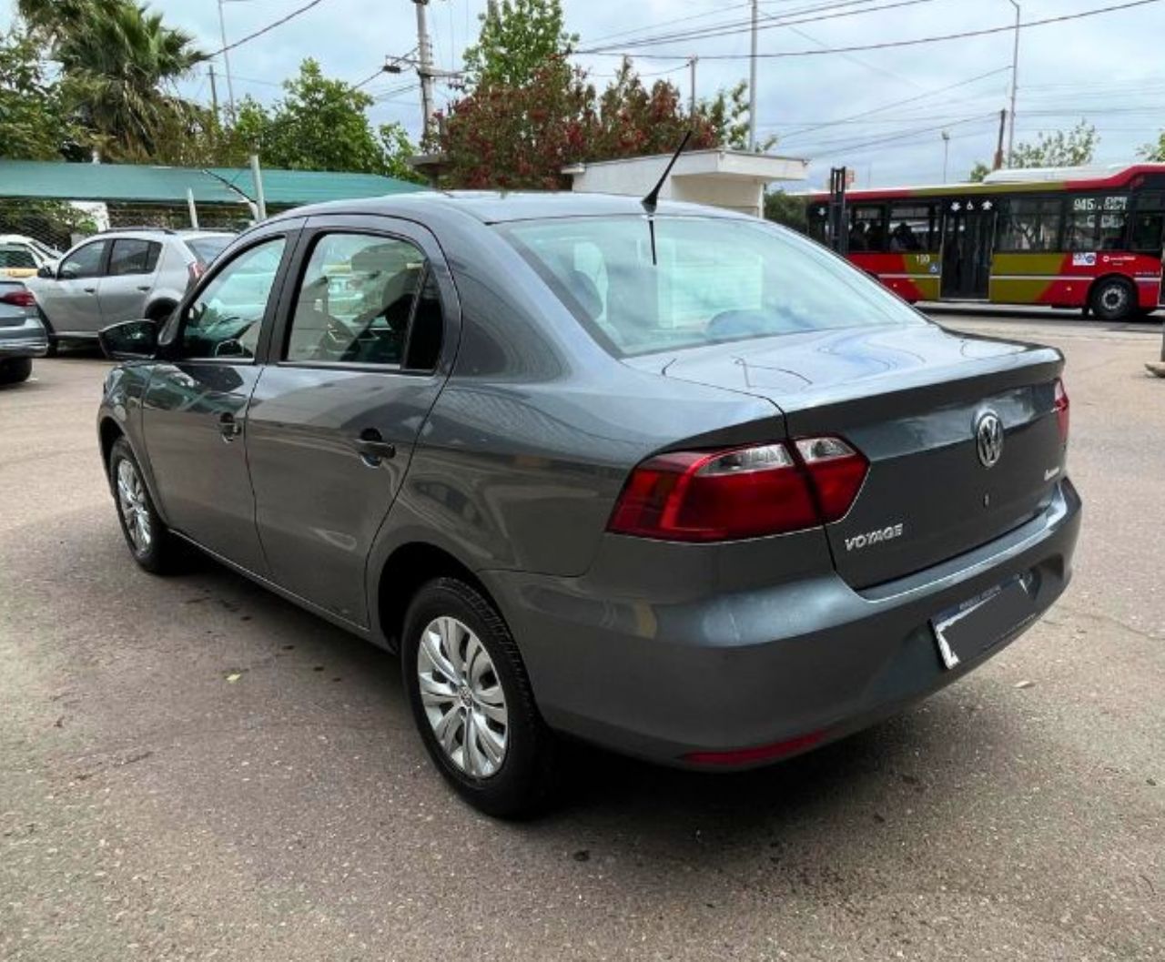 Volkswagen Voyage Usado en Mendoza, deRuedas