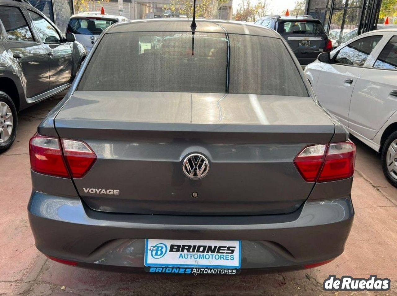 Volkswagen Voyage Usado en Mendoza, deRuedas