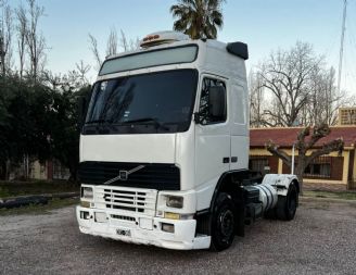 Volvo FH Usado en Mendoza