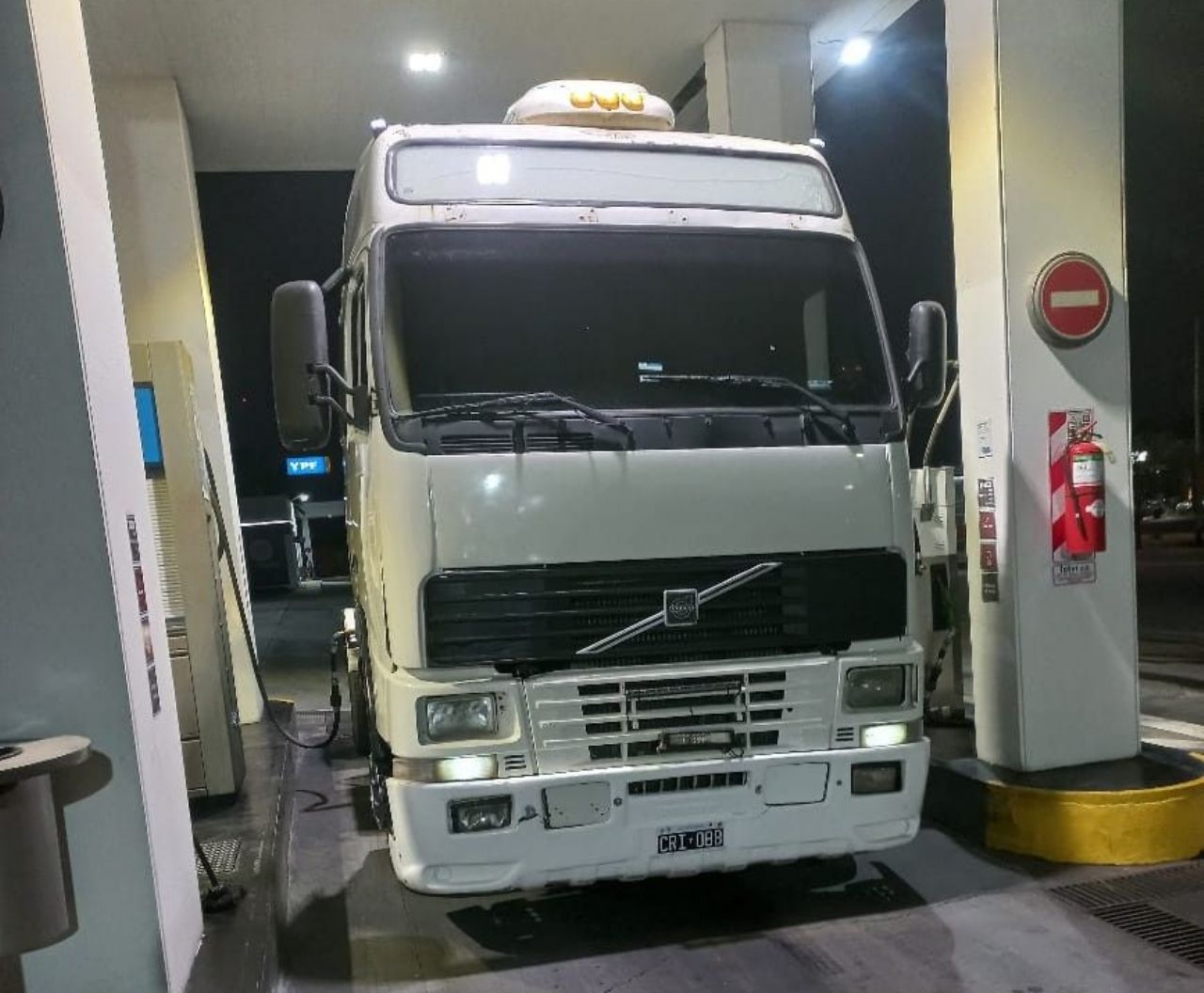 Volvo FH Usado en Mendoza, deRuedas