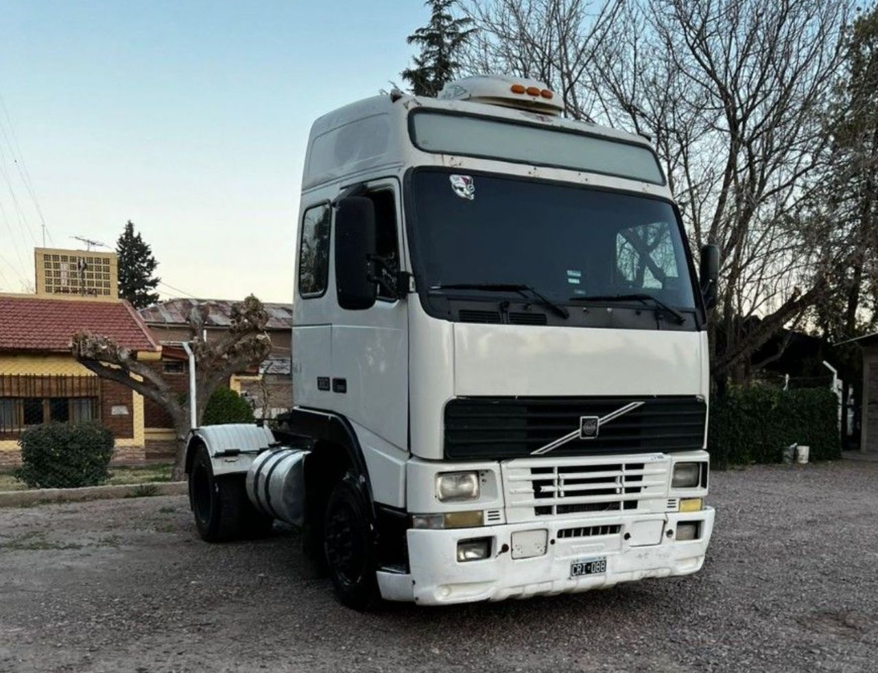 Volvo FH Usado en Mendoza, deRuedas