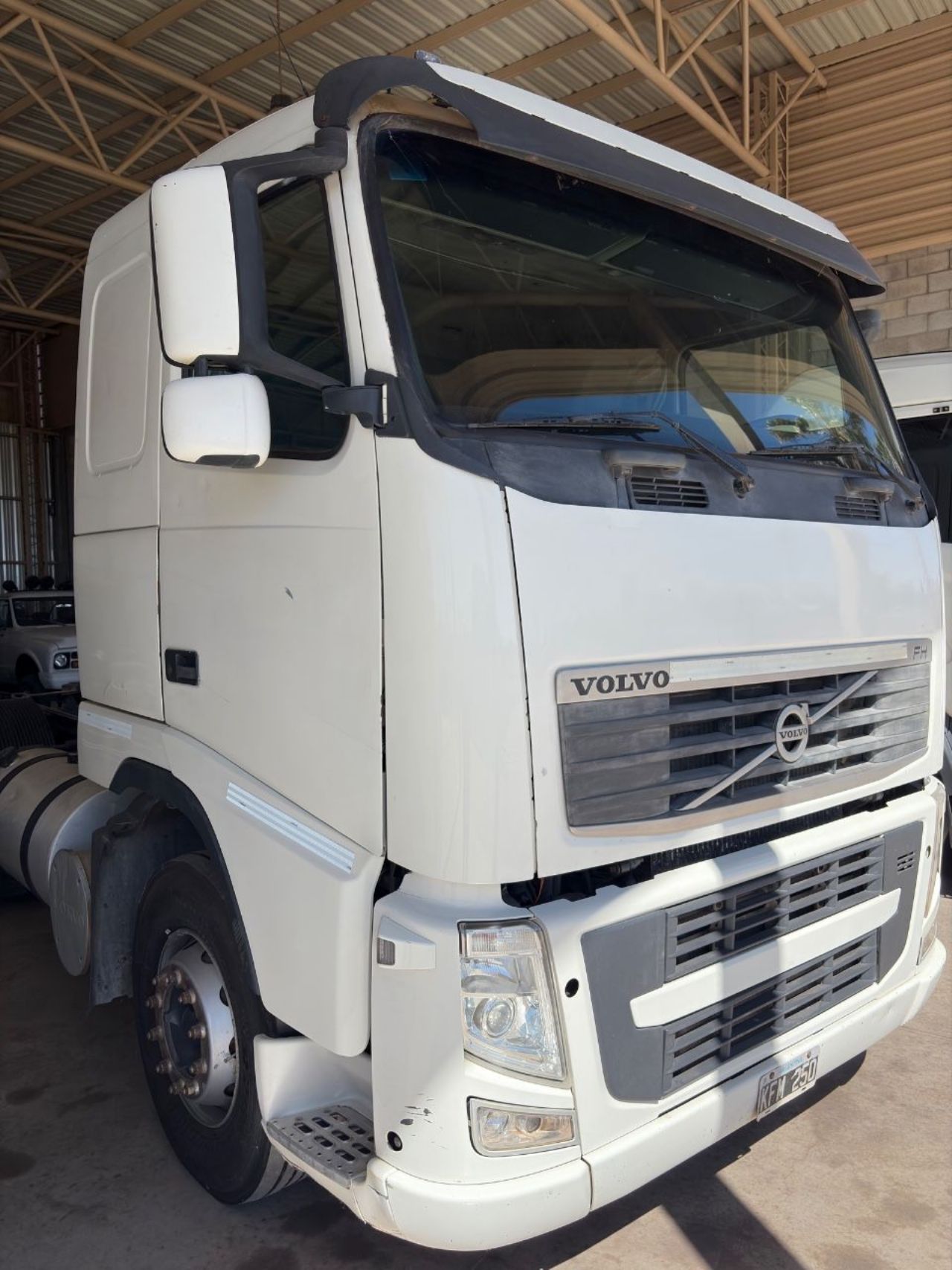 Volvo FH Usado en Mendoza, deRuedas