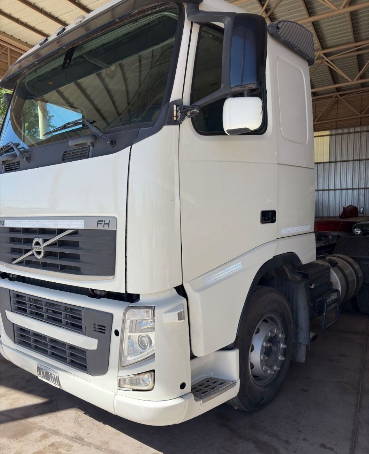 Volvo FH Usado en Mendoza, deRuedas