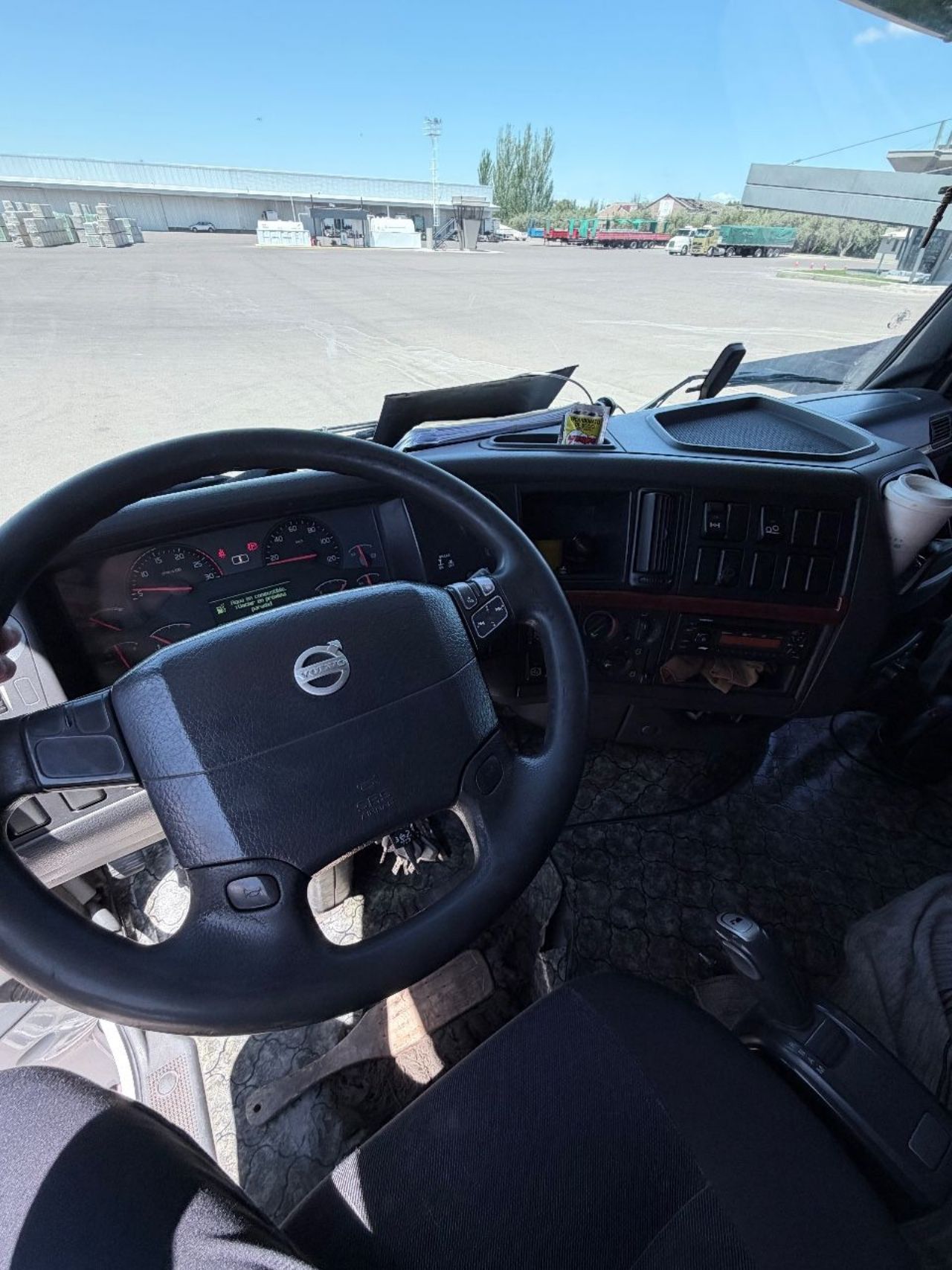 Volvo FH Usado en Mendoza, deRuedas