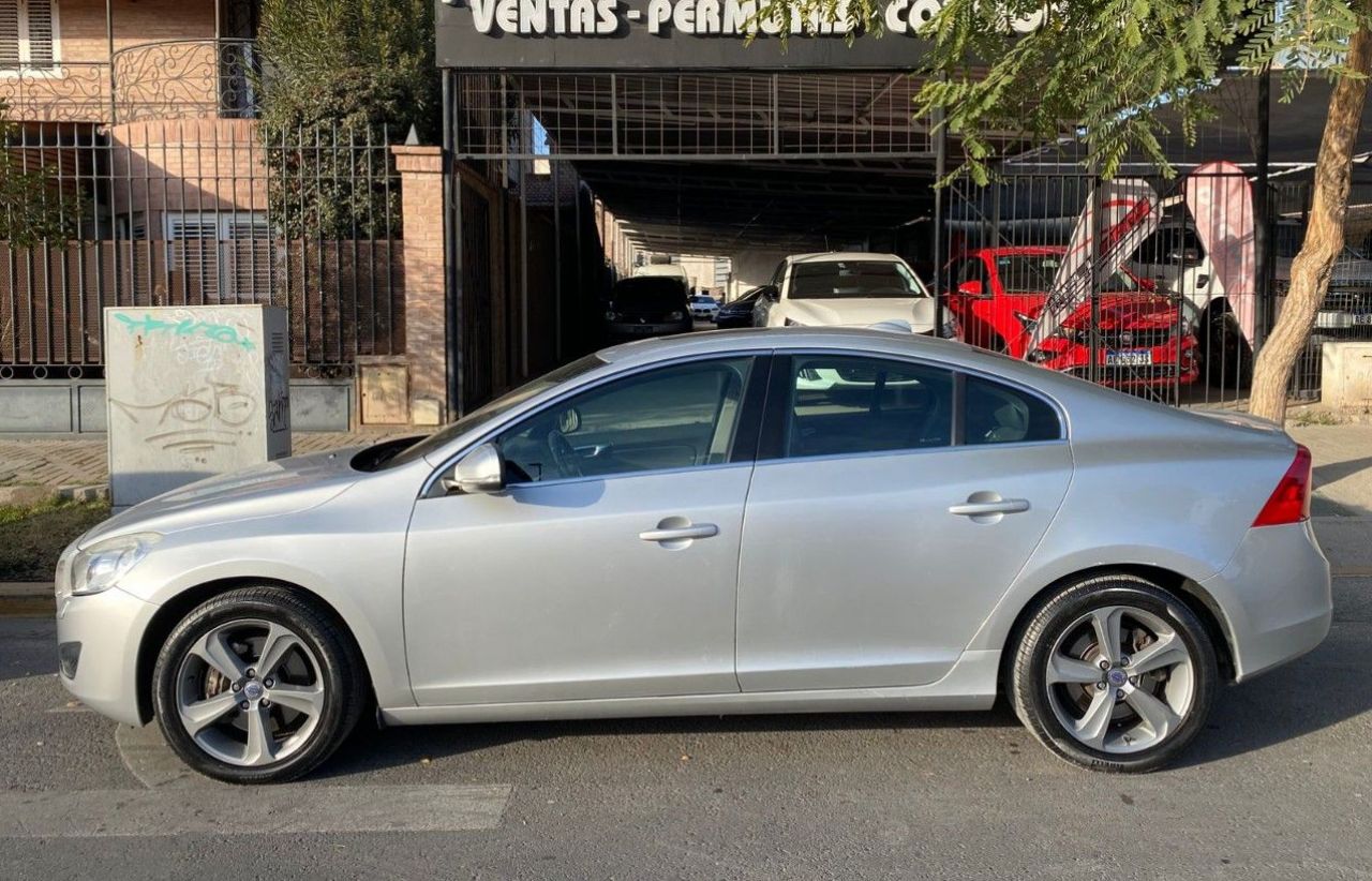 Volvo S60 Usado Financiado en San Juan, deRuedas