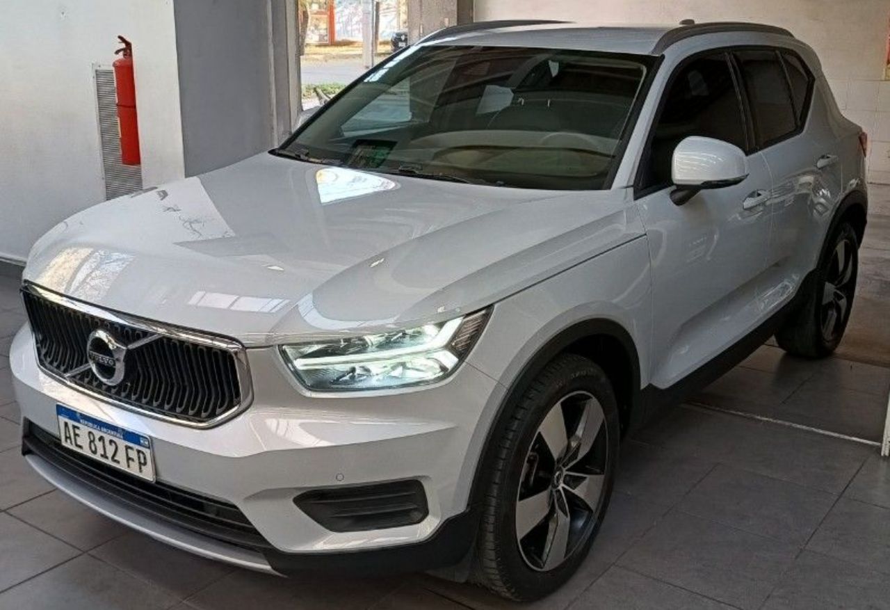 Volvo XC 40 Usado en Mendoza, deRuedas