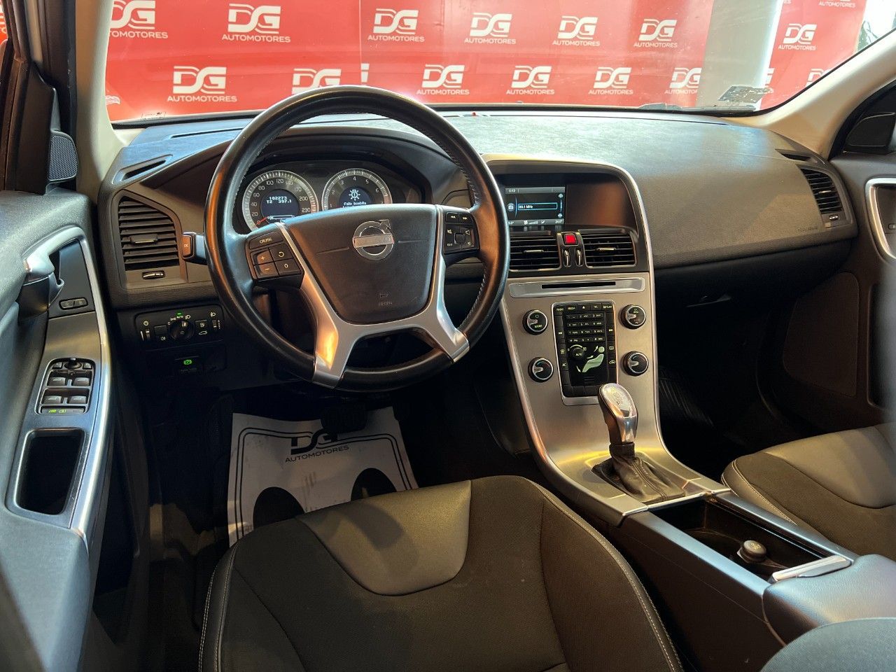 Volvo XC 60 Usado Financiado en Córdoba, deRuedas