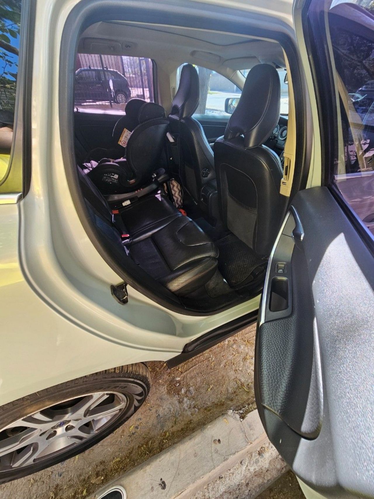 Volvo XC 60 Usado en Mendoza, deRuedas