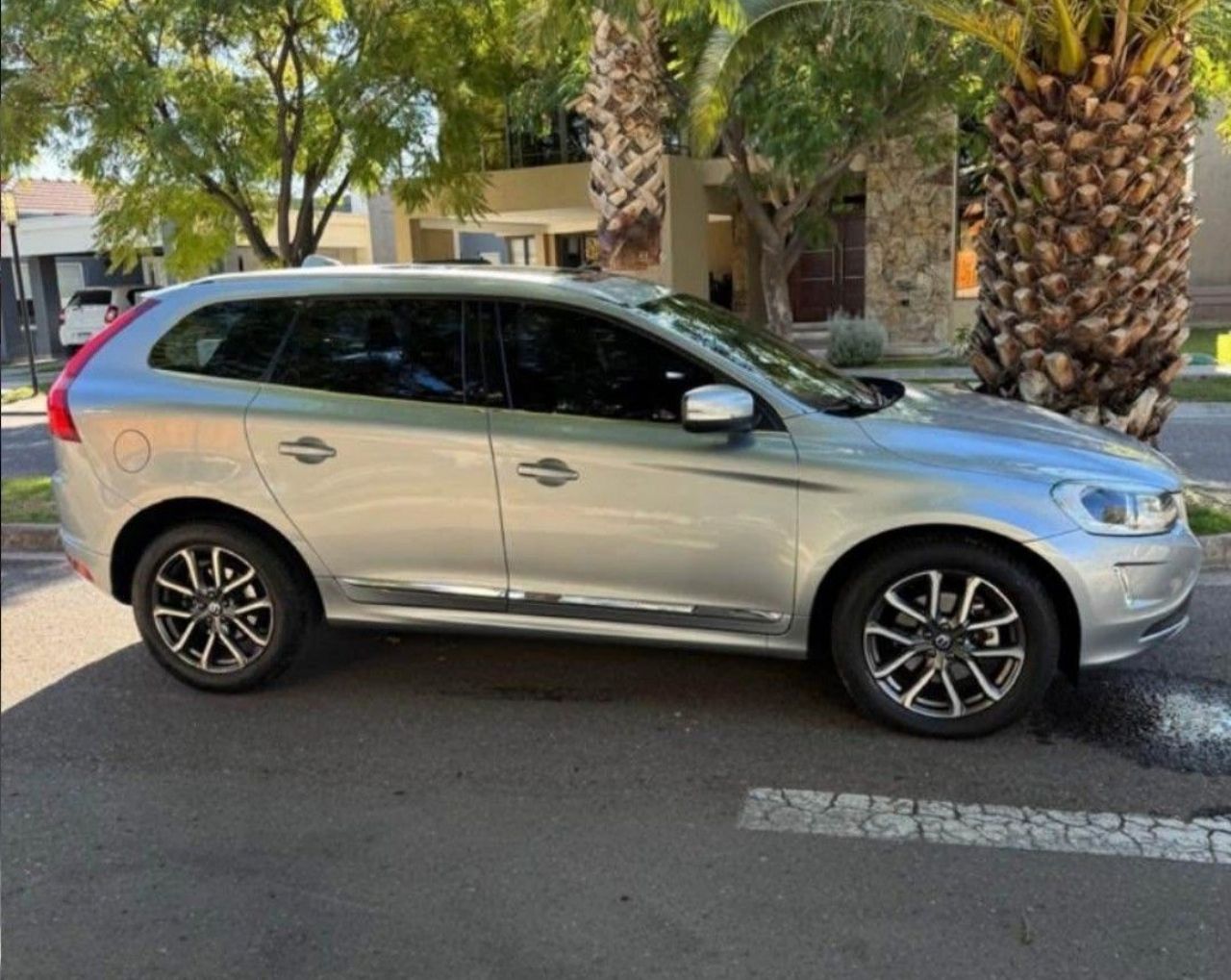 Volvo XC 60 Usado en Mendoza, deRuedas