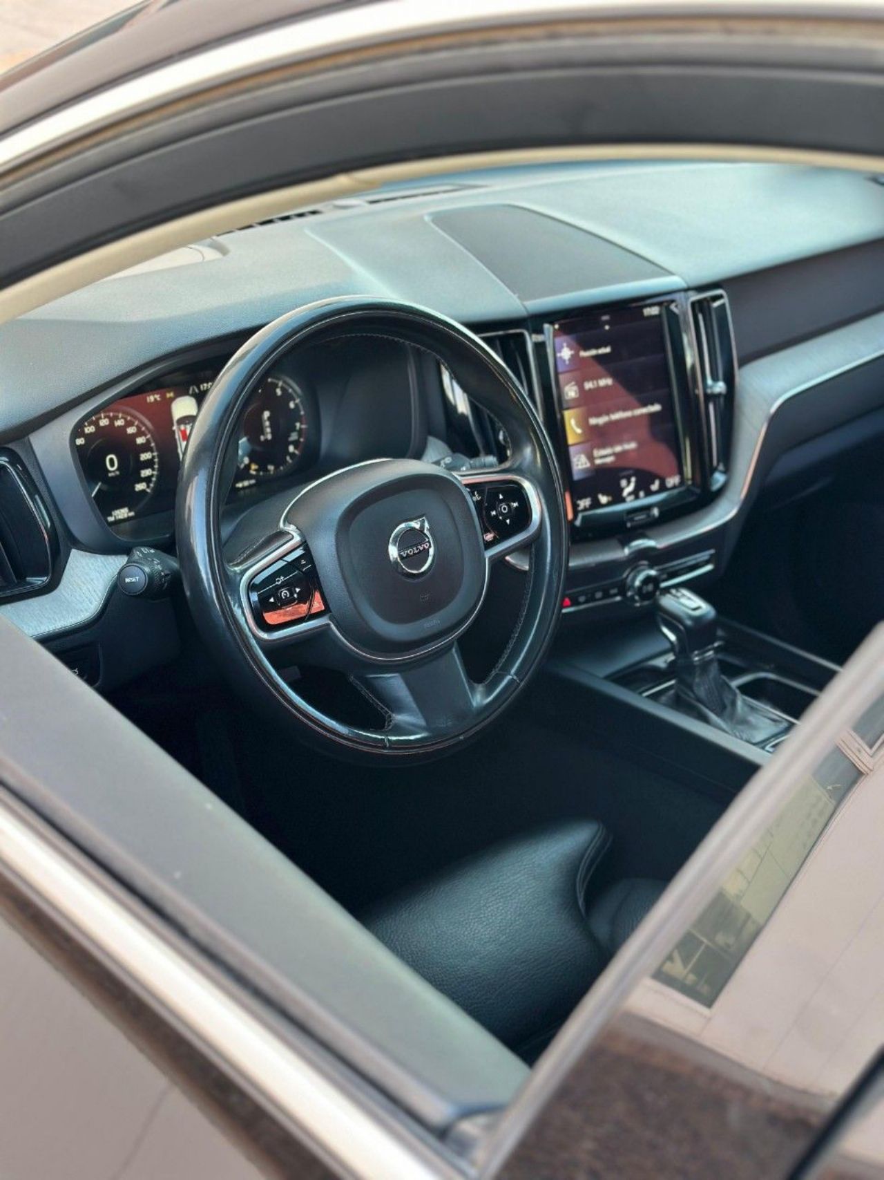 Volvo XC 60 Usado en Mendoza, deRuedas