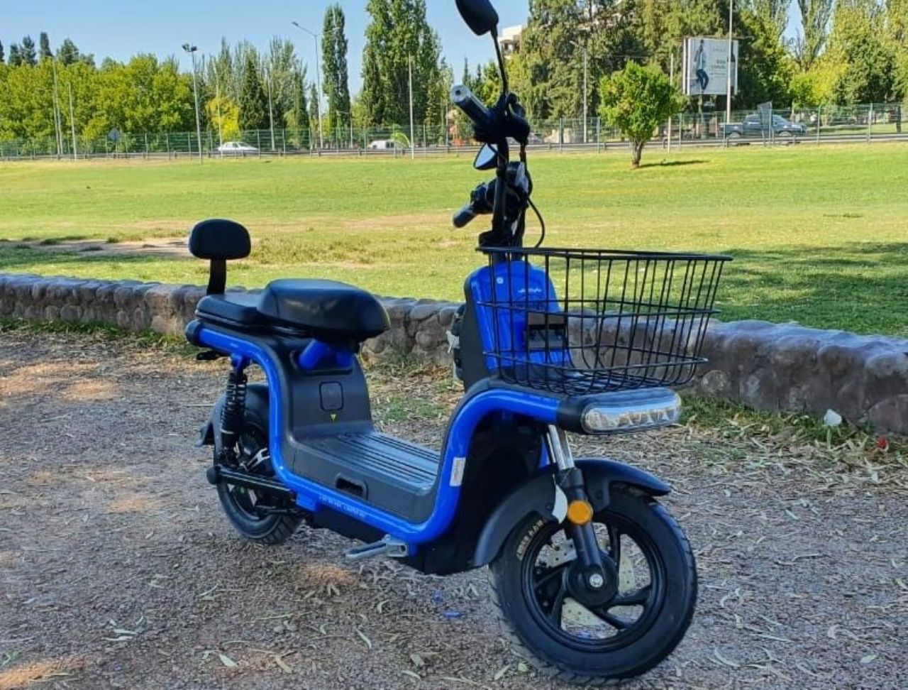 Xioma U uno Nueva en Mendoza, deRuedas
