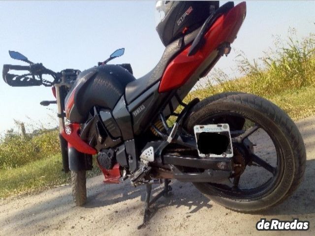Yamaha FZ Usada en Santa Fe, deRuedas