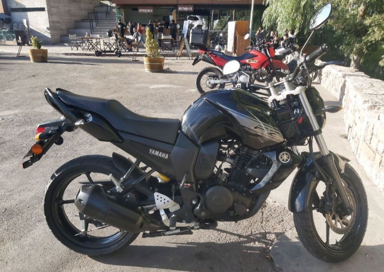 Yamaha FZ Usada en Mendoza, deRuedas
