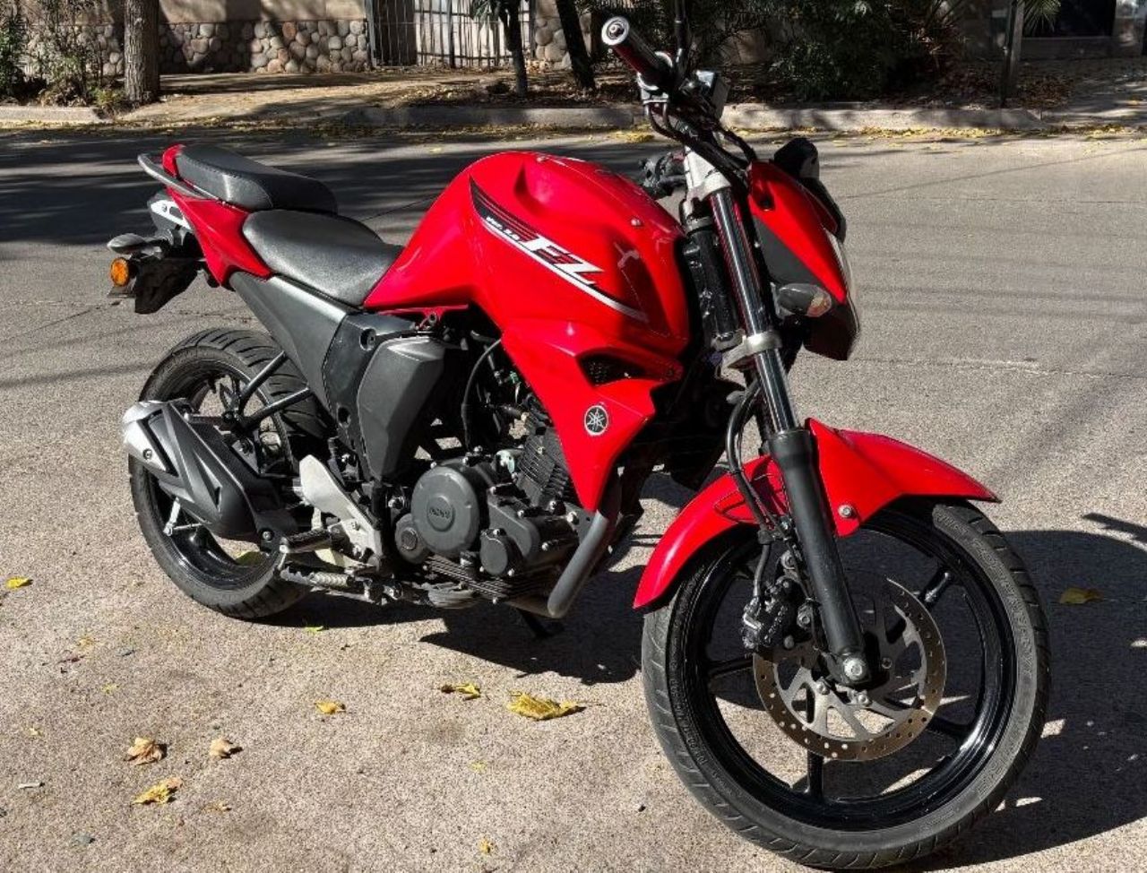 Yamaha FZ Usada en Mendoza, deRuedas