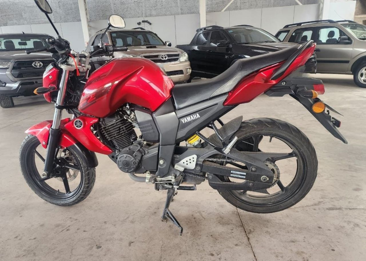 Yamaha FZ Usada en Mendoza, deRuedas