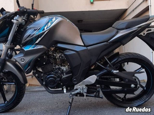 Yamaha FZ Usada en Santa Fe, deRuedas