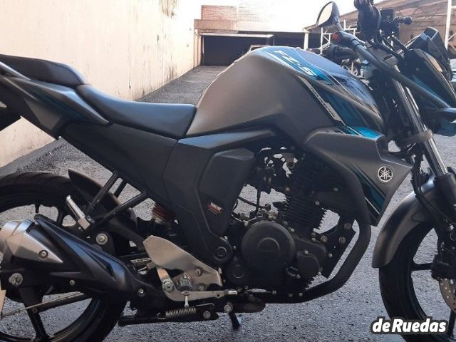 Yamaha FZ Usada en Santa Fe, deRuedas