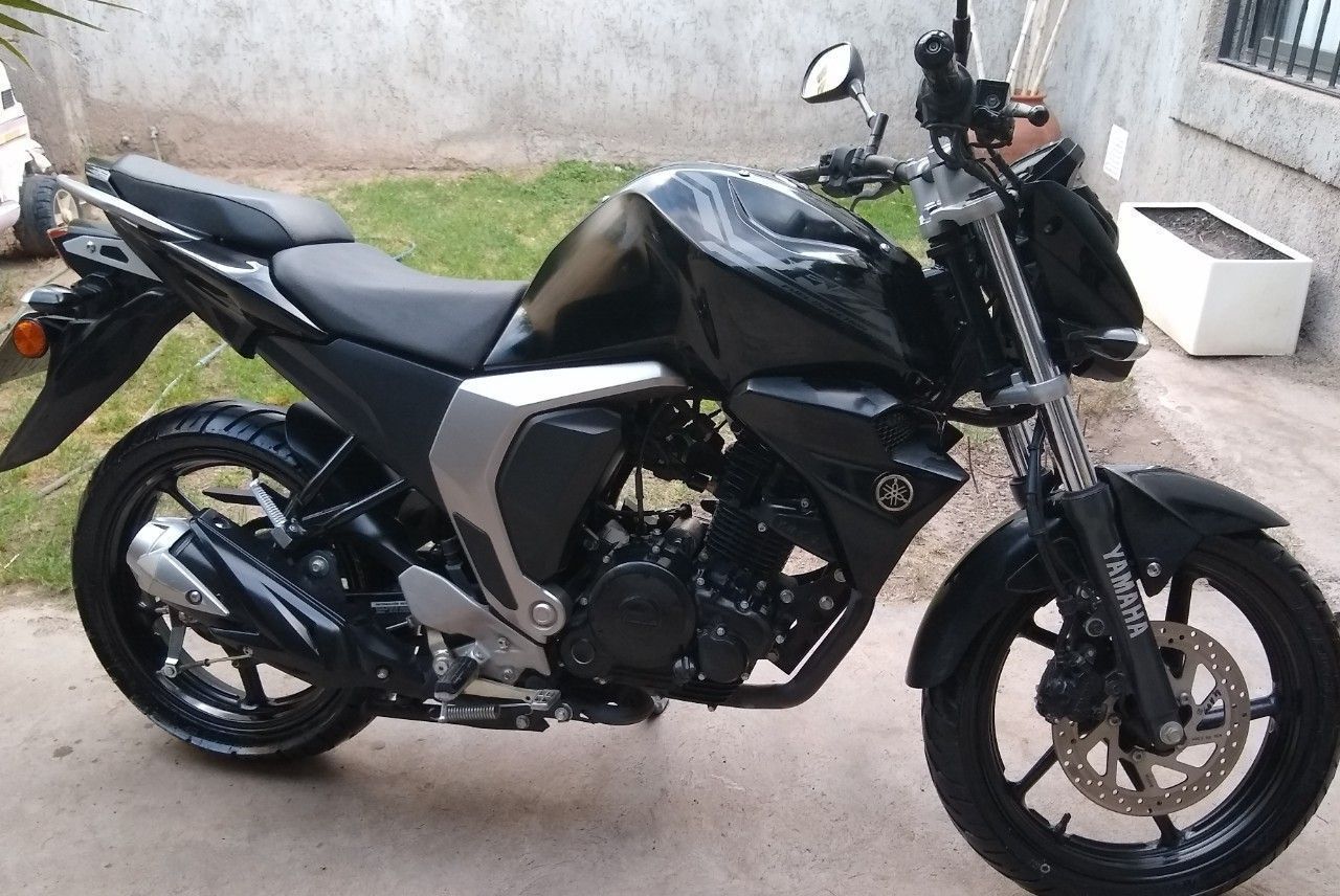 Yamaha FZ Usada en Mendoza, deRuedas