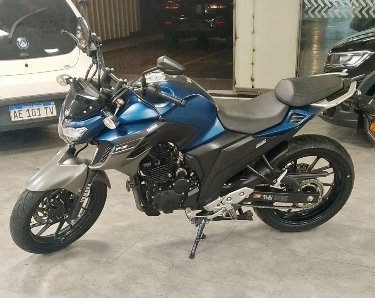 Yamaha FZ Usada Financiado en Mendoza, deRuedas