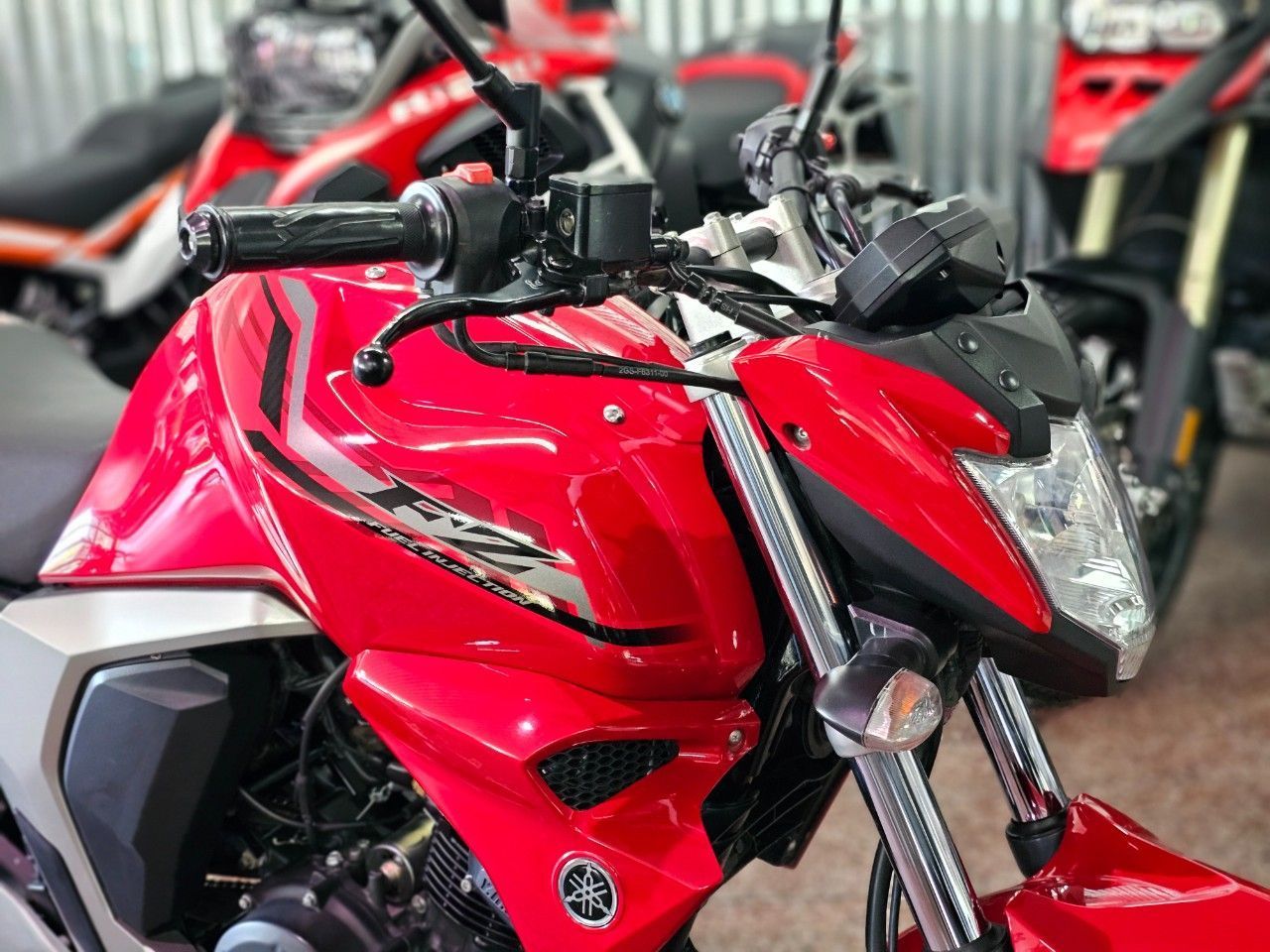 Yamaha FZ Usada Financiado en Mendoza, deRuedas