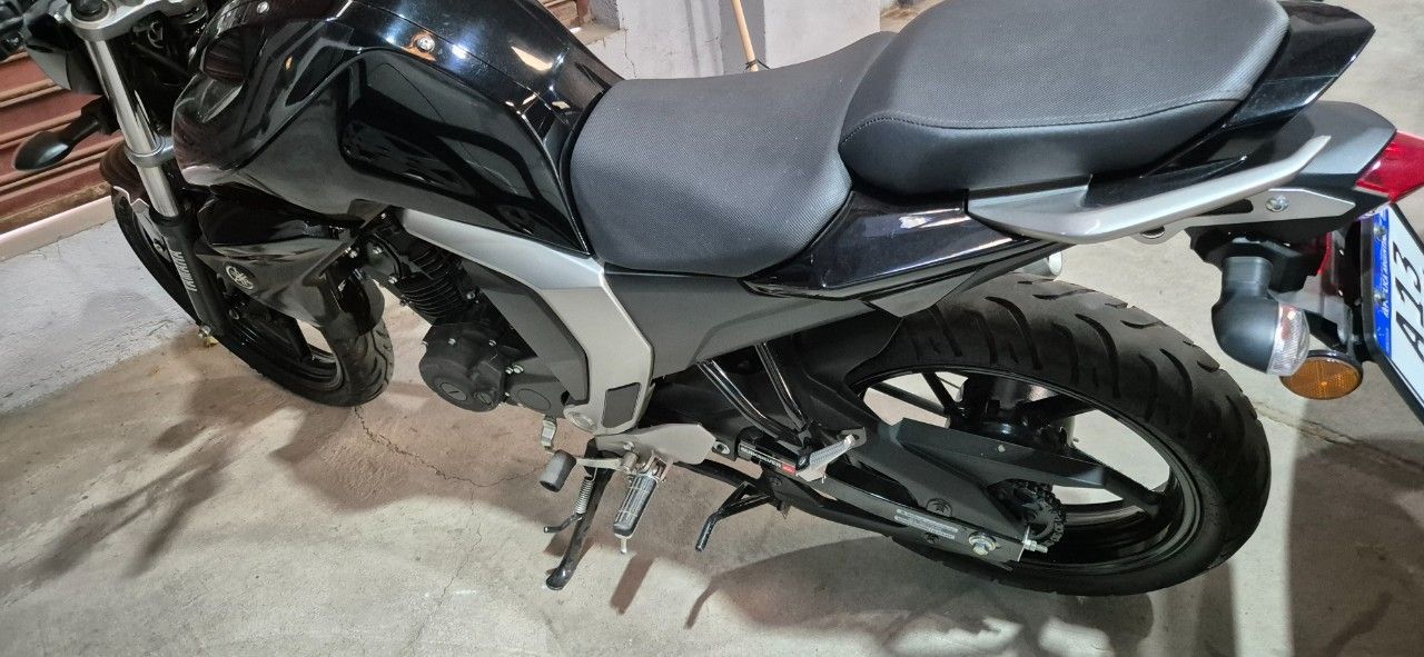 Yamaha FZ Usada Financiado en Mendoza, deRuedas