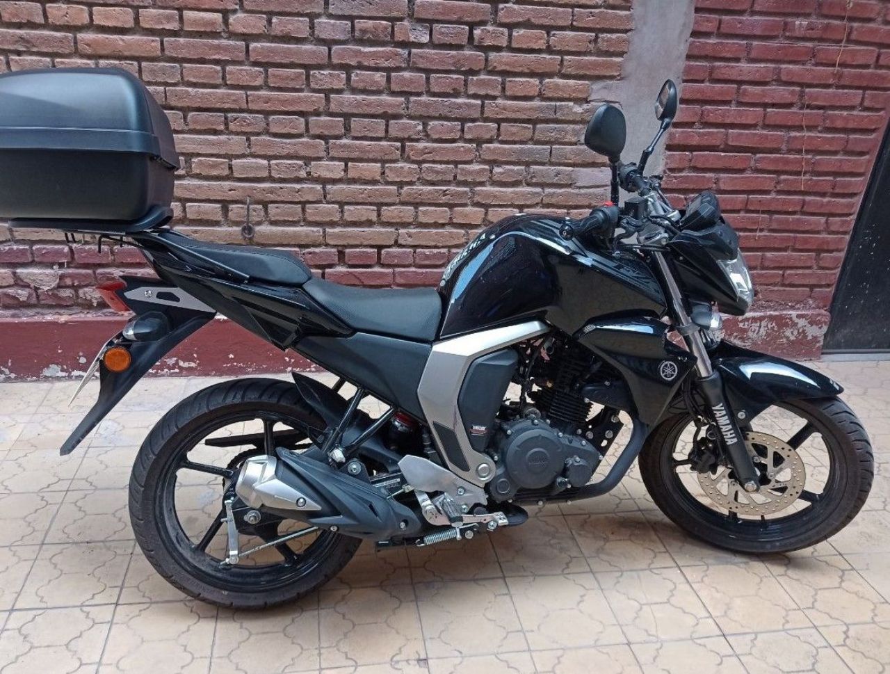 Yamaha FZ Usada en Mendoza, deRuedas