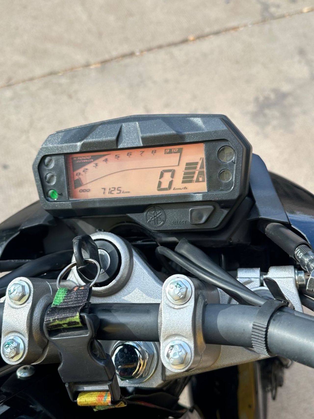 Yamaha FZ Usada Financiado en Mendoza, deRuedas