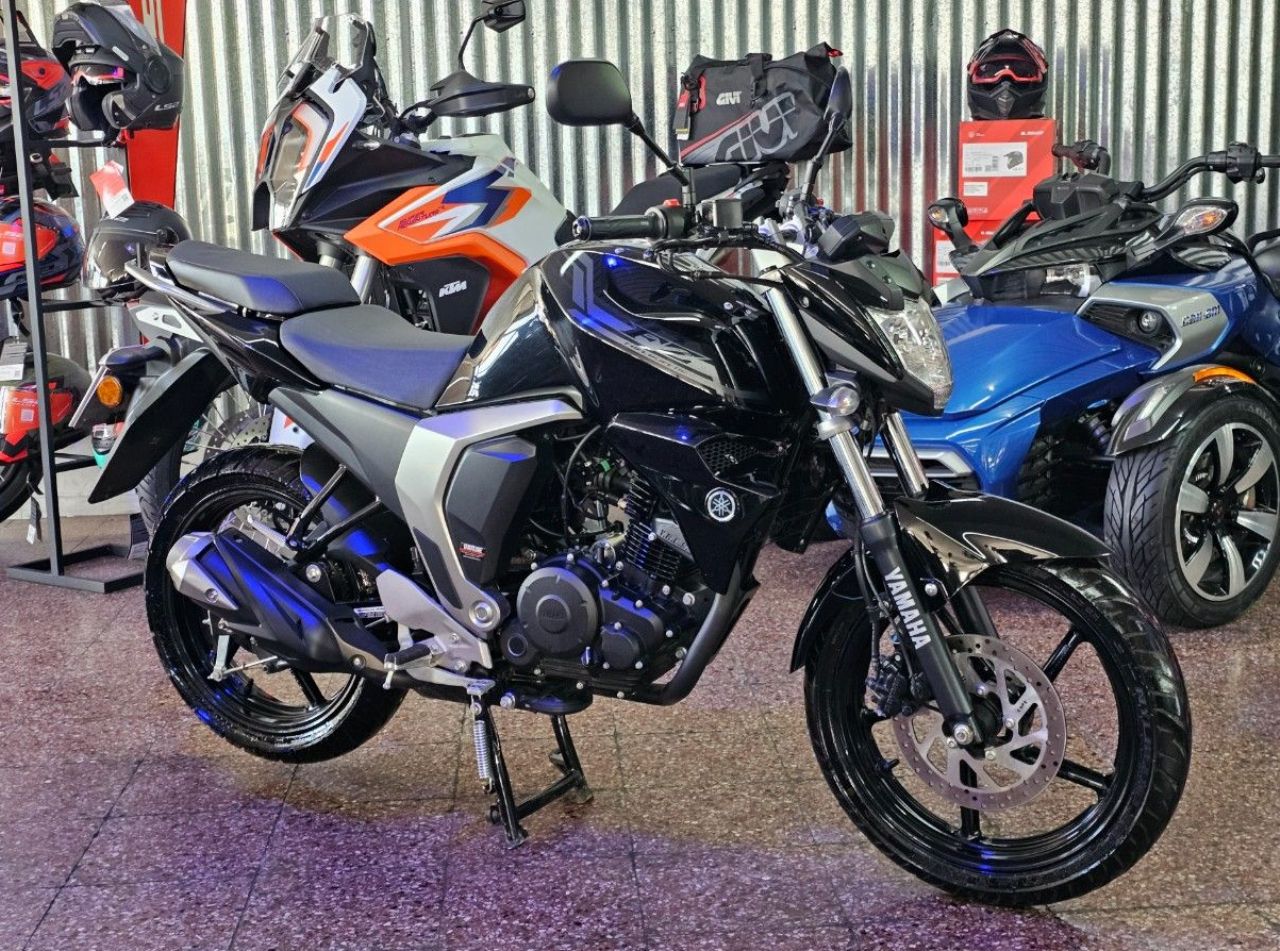 Yamaha FZ Usada Financiado en Mendoza, deRuedas