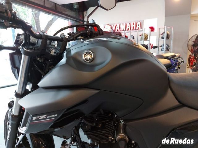Yamaha FZ Nueva en Mendoza, deRuedas