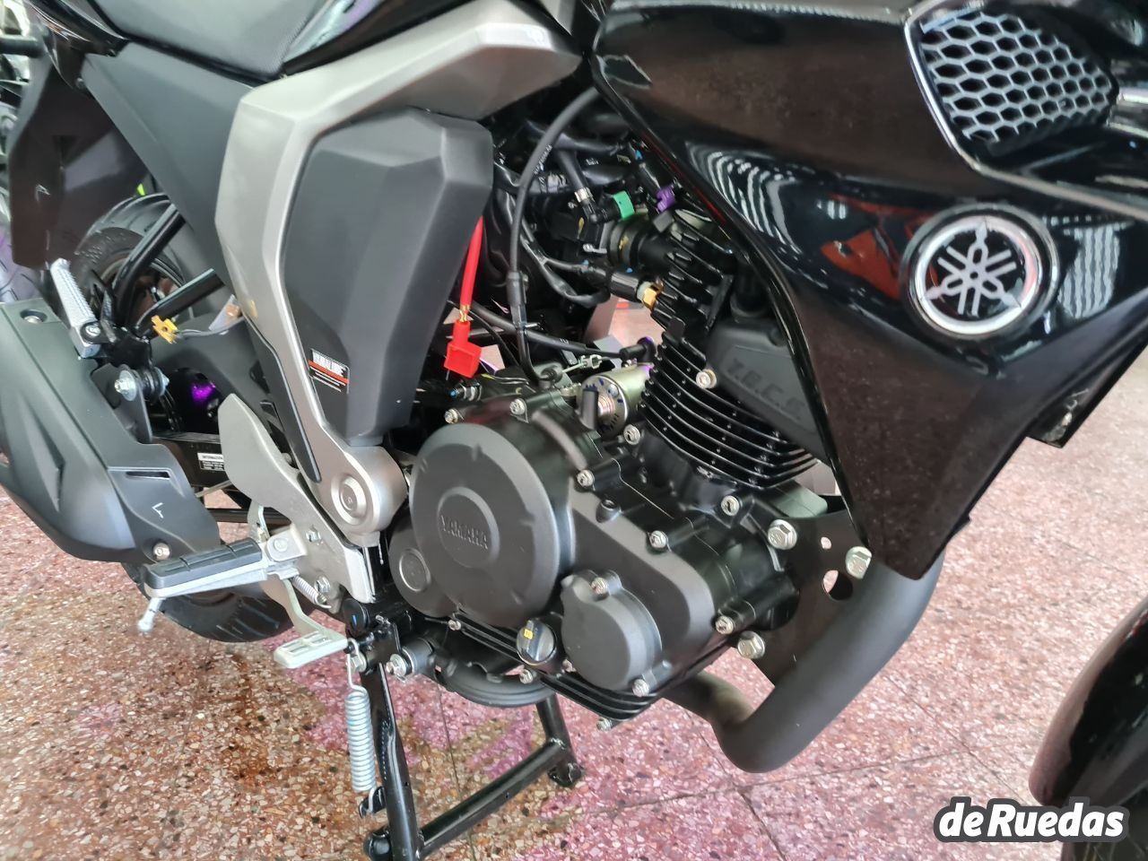 Yamaha FZ Nueva en Mendoza, deRuedas