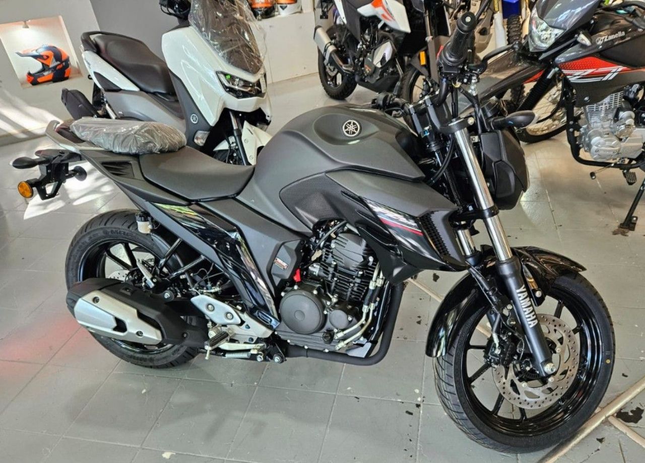 Yamaha FZ Nueva en Mendoza, deRuedas