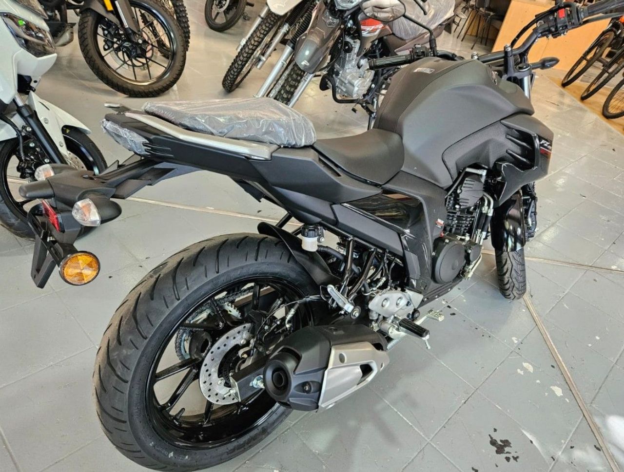 Yamaha FZ Nueva en Mendoza, deRuedas