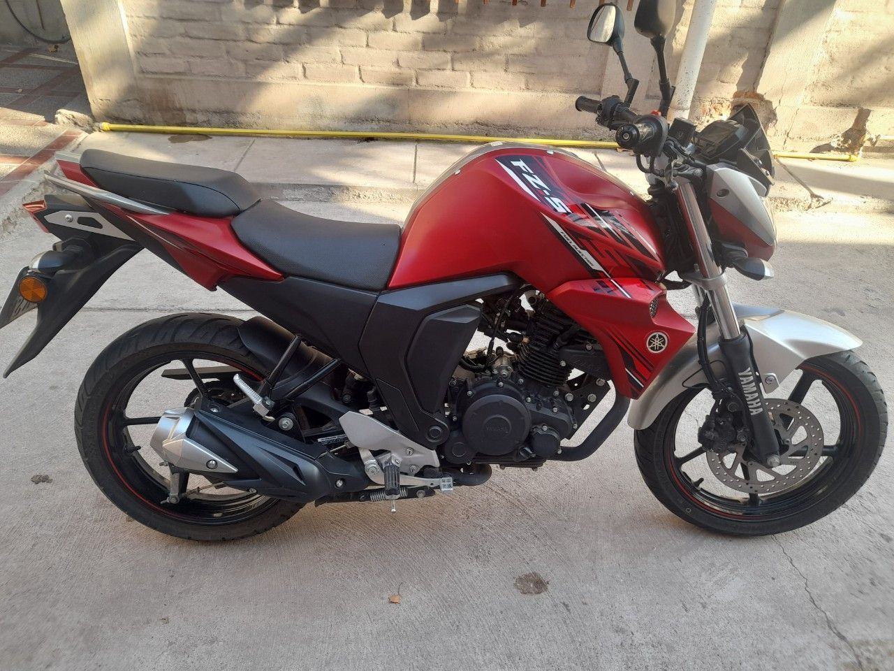 Yamaha FZ-S Usada en Mendoza, deRuedas